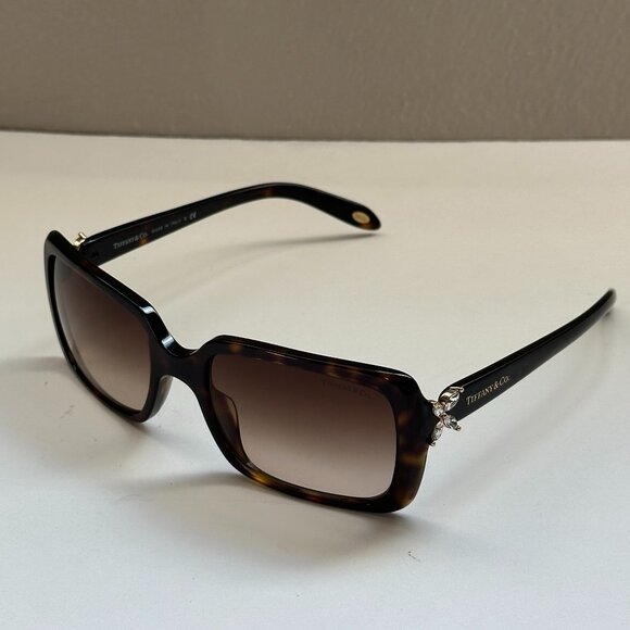 Tiffany & Co TF4047B Square Sunglasses | Brown Tortoise Shell - Picture 2 of 6